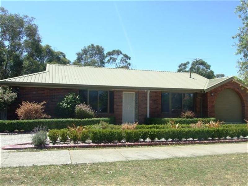 2 Blue Gum Court, Cowes VIC 3922