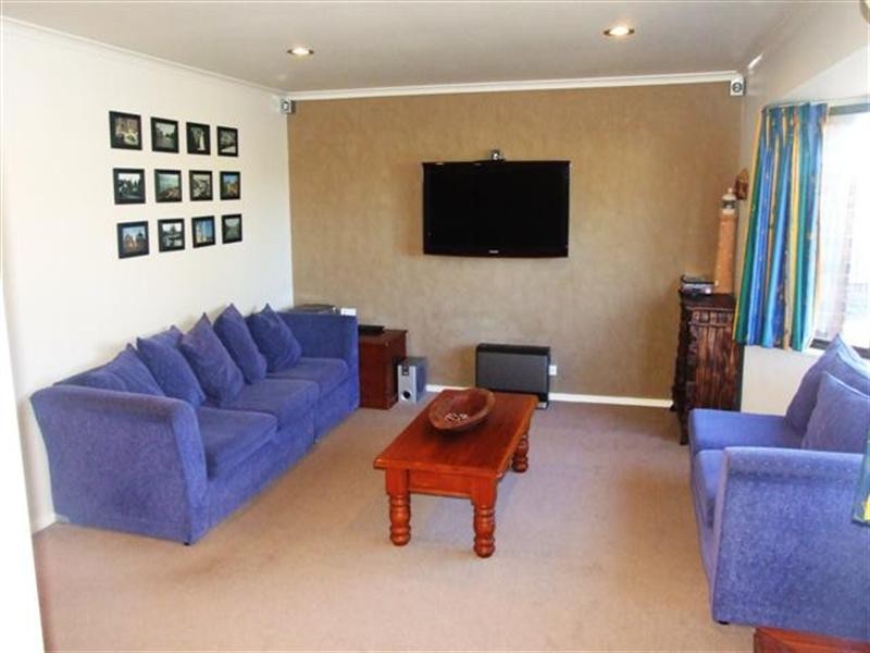 2 Blue Gum Court, Cowes VIC 3922