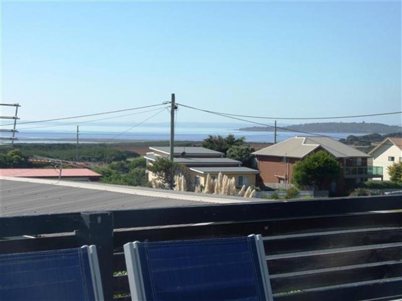 14 Highview Crescent, Surf Beach VIC 3922