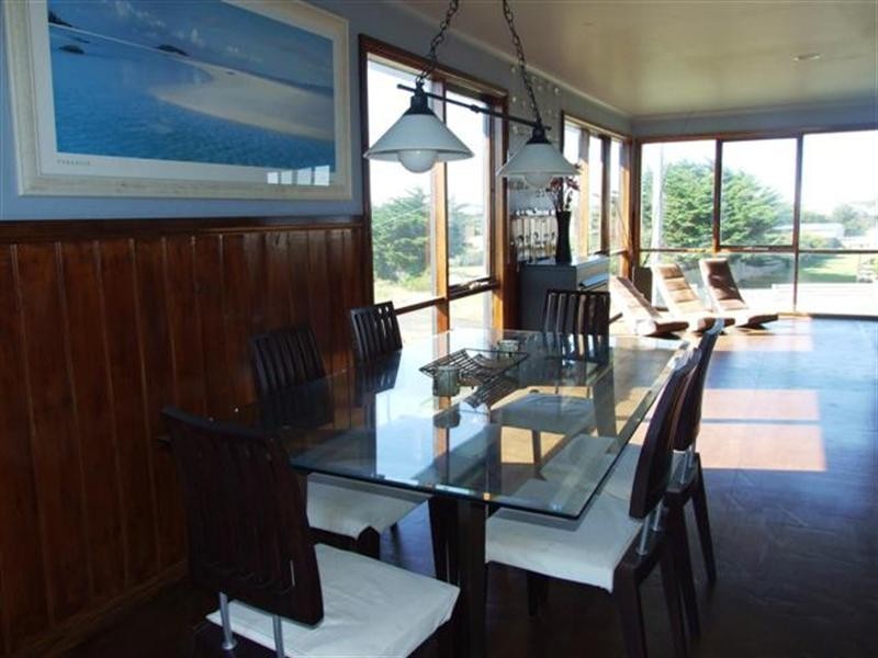 14 Highview Crescent, Surf Beach VIC 3922