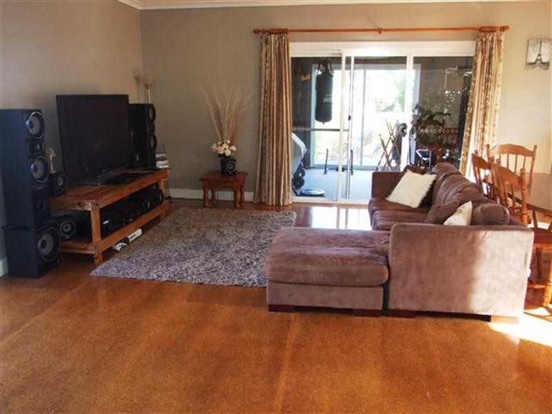 12 Galleon Crescent, Sunset Strip VIC 3922