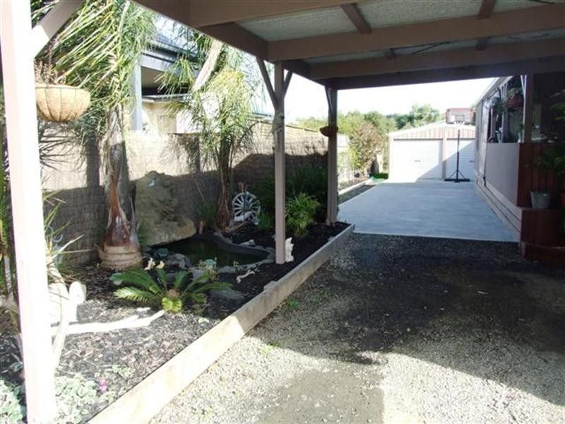 12 Galleon Crescent, Sunset Strip VIC 3922