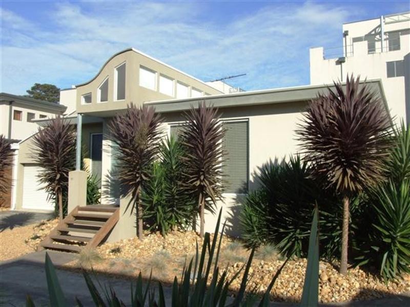 11/55-57 Chapel Street, Cowes VIC 3922