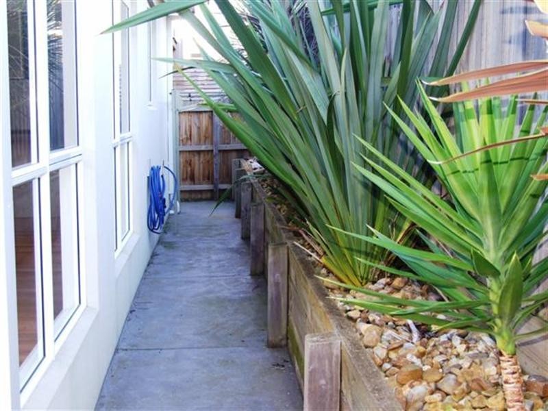 11/55-57 Chapel Street, Cowes VIC 3922