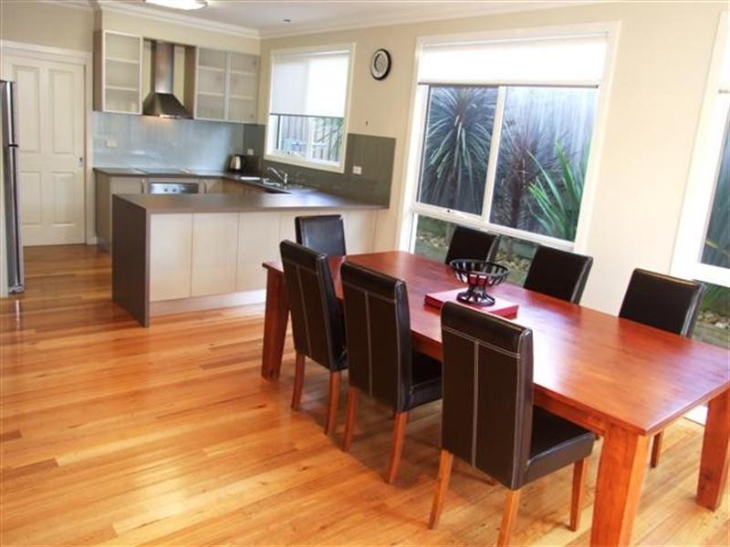 11/55-57 Chapel Street, Cowes VIC 3922