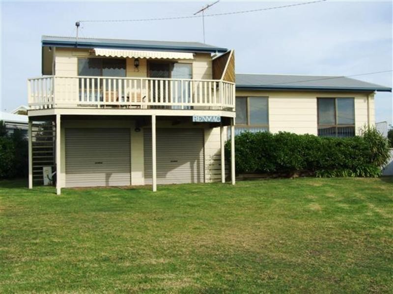 25 Page Avenue, Surf Beach VIC 3922