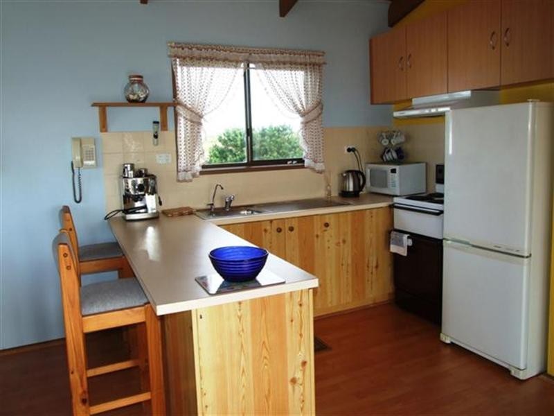 25 Page Avenue, Surf Beach VIC 3922