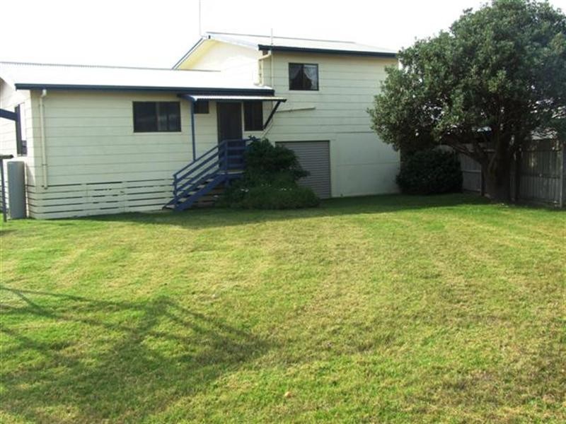 25 Page Avenue, Surf Beach VIC 3922