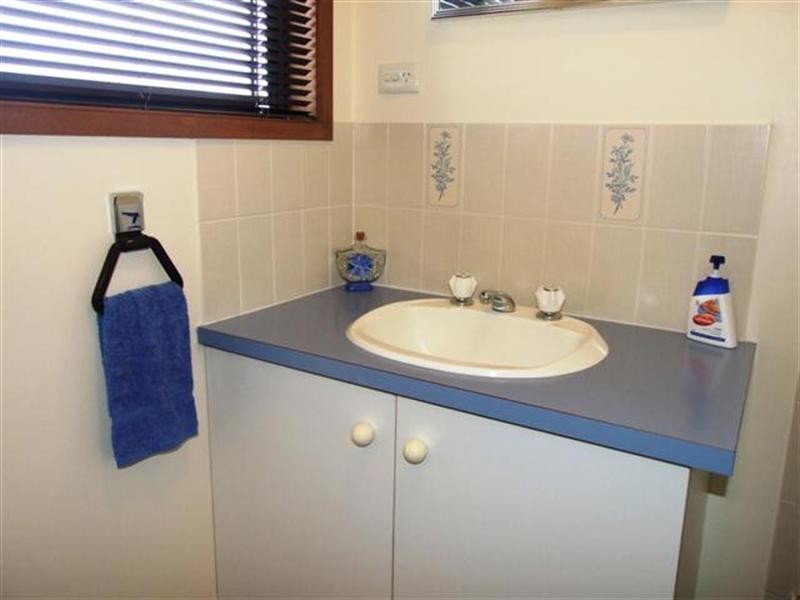 25 Page Avenue, Surf Beach VIC 3922