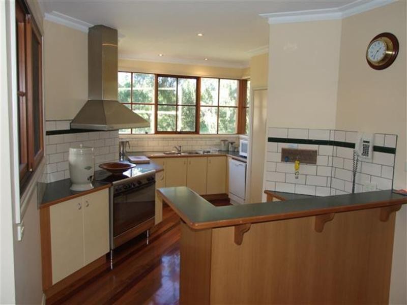 10 Collins Street, Silverleaves VIC 3922