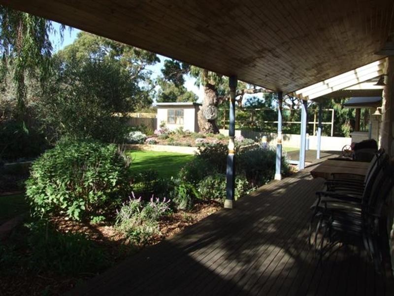 10 Collins Street, Silverleaves VIC 3922