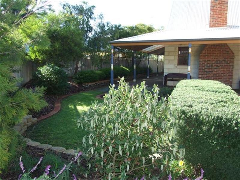 10 Collins Street, Silverleaves VIC 3922