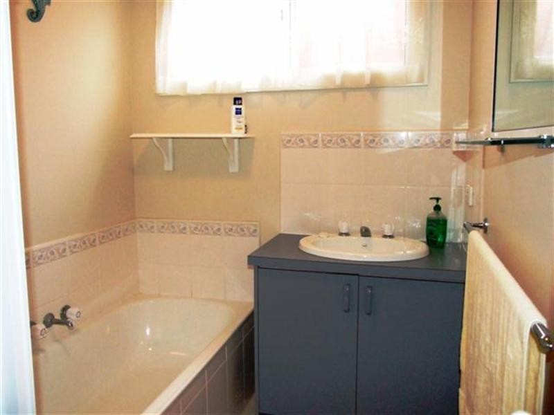 20 Wonthaggi Crescent, San Remo VIC 3925