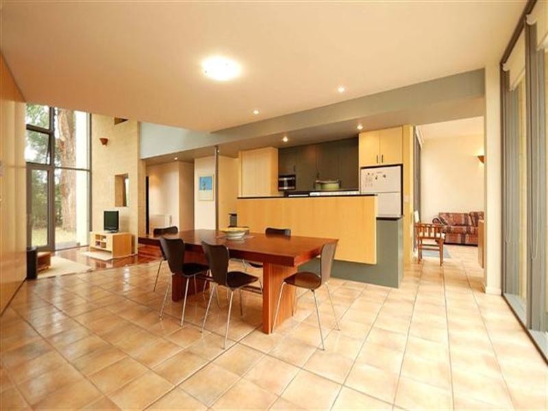 2 Seymour Place, Cowes VIC 3922