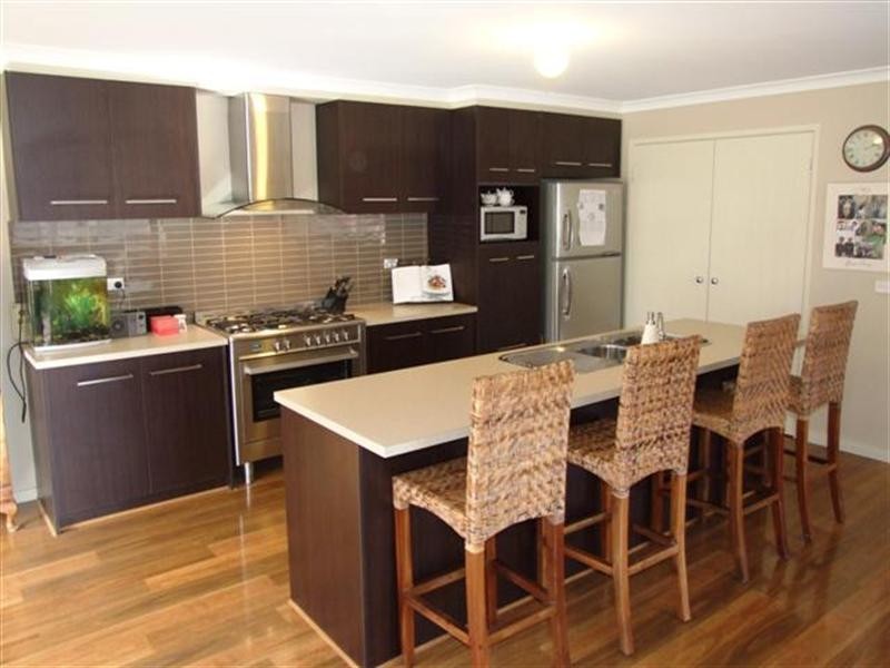 23 Robert Drive, Cowes VIC 3922