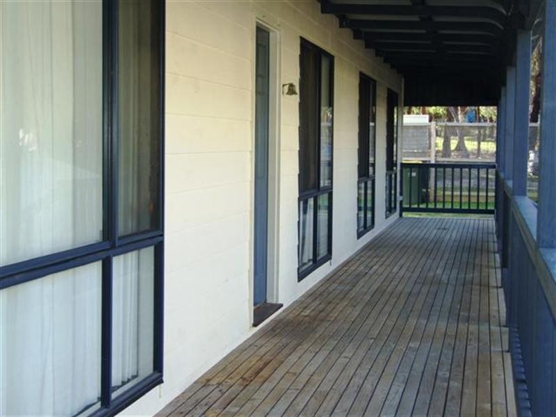 19 Hallway Drive, Wimbledon Heights VIC 3922