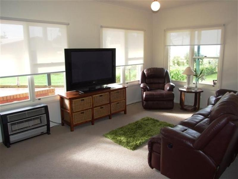 37 Beach Road, Rhyll VIC 3923