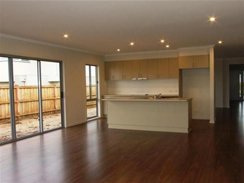 20 Boardwalk Boulevard, Cowes VIC 3922