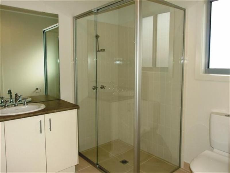 20 Boardwalk Boulevard, Cowes VIC 3922