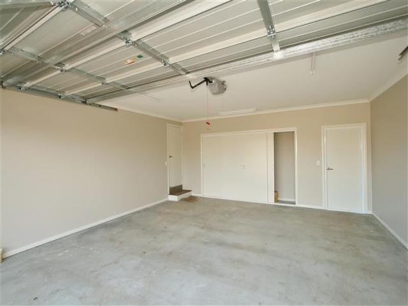 1/15 West Court, Cowes VIC 3922