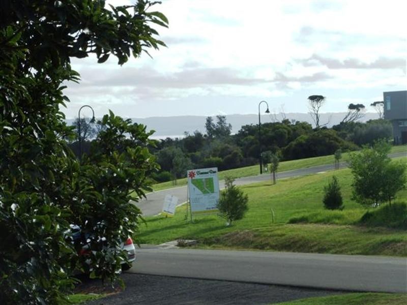 613 Settlement Road, Cowes VIC 3922