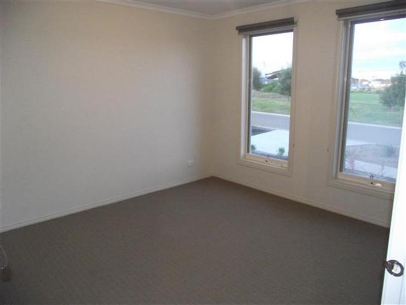 20 Wagtail Way, Cowes VIC 3922