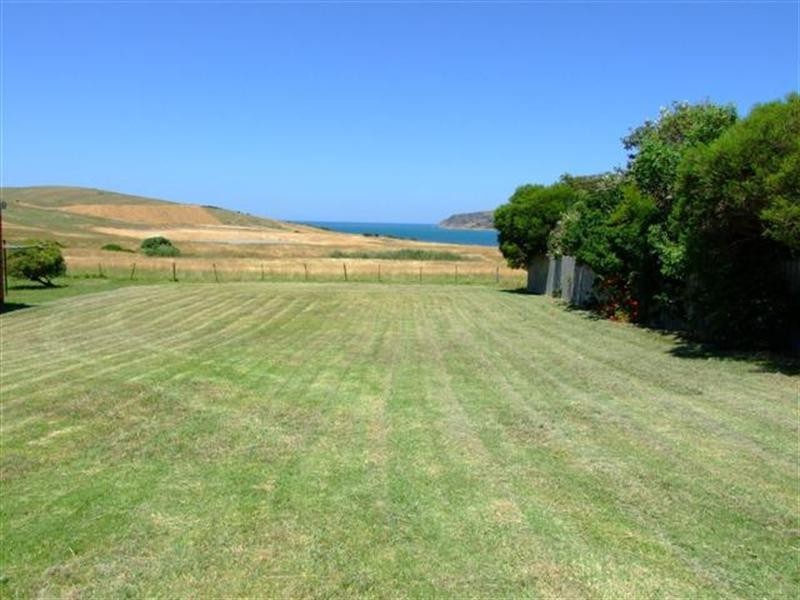 15 Ocean View Drive, San Remo VIC 3925