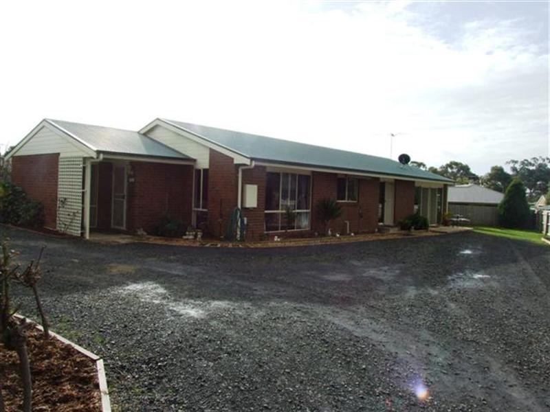 9 Casuarina Court, Cowes VIC 3922