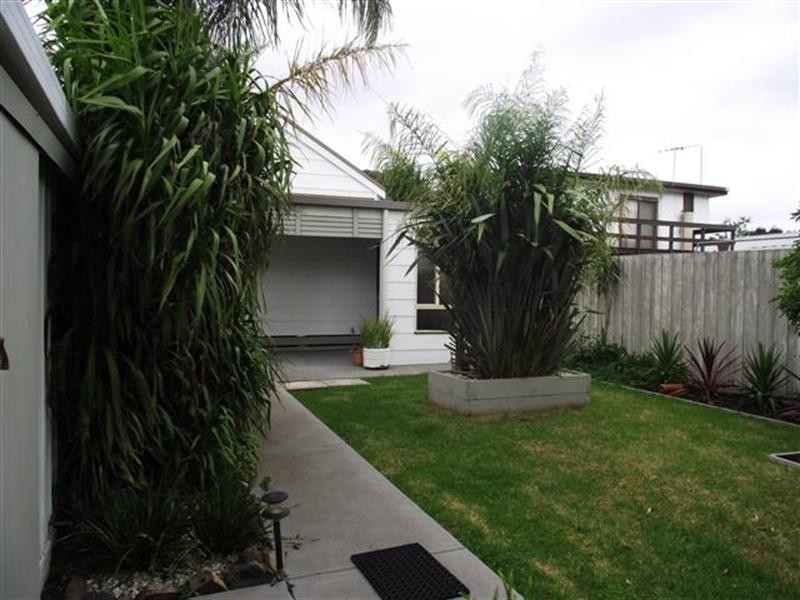 316 Settlement Road, Cowes VIC 3922