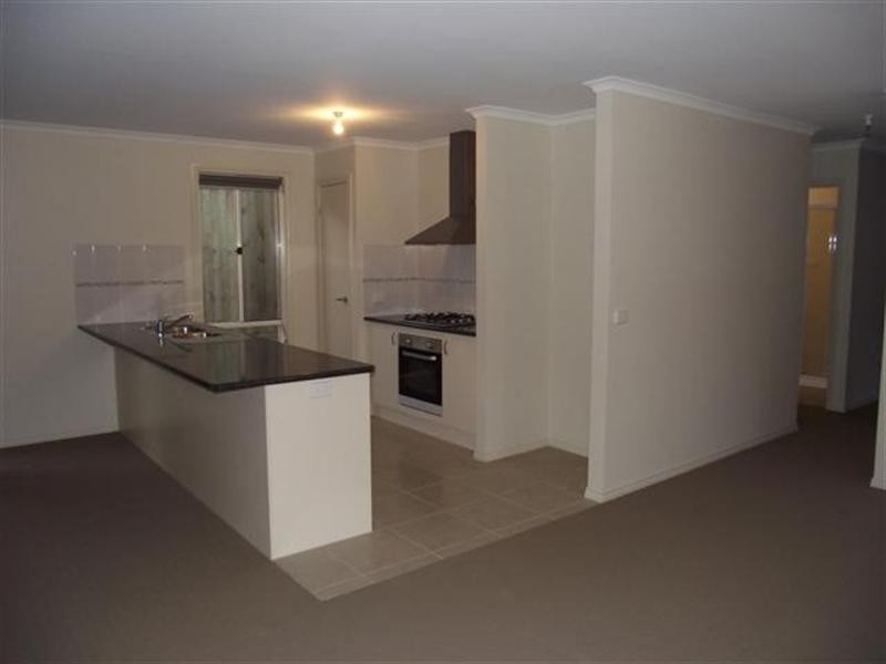 20 Wagtail Way, Cowes VIC 3922