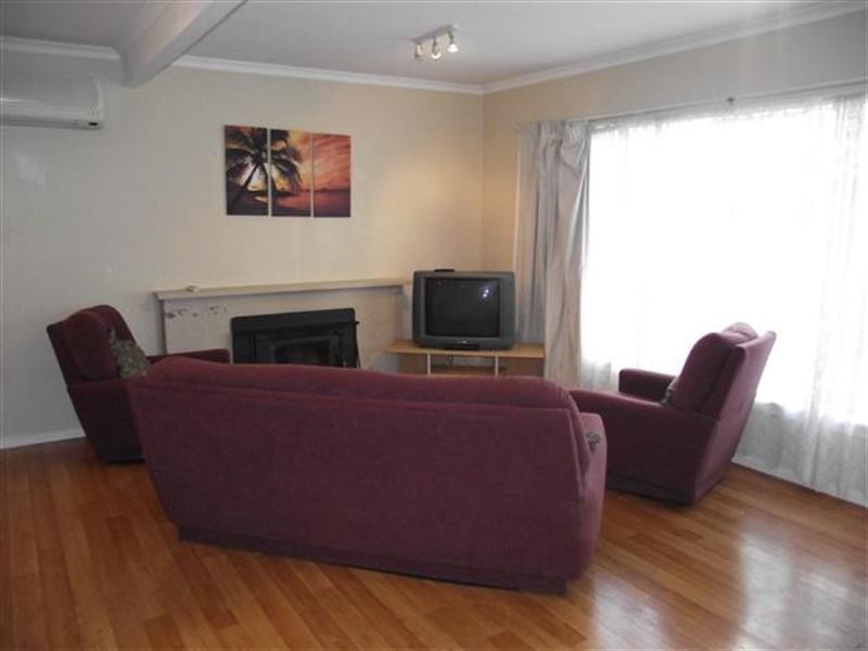 29 Ti-Tree Drive, Cowes VIC 3922