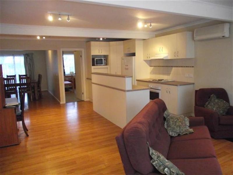 29 Ti-Tree Drive, Cowes VIC 3922