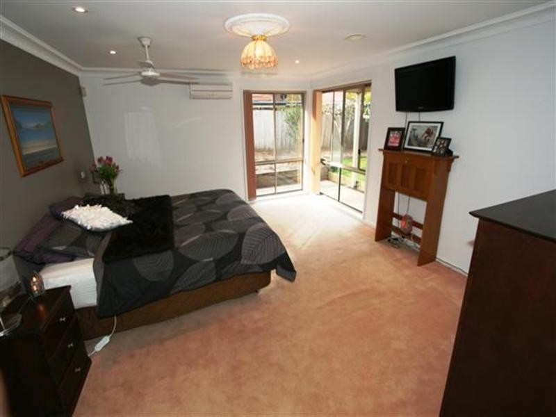 4 Manna Gum Drive, Cowes VIC 3922