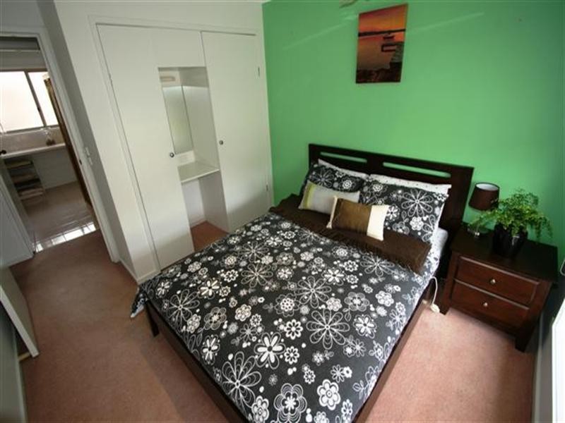 4 Manna Gum Drive, Cowes VIC 3922