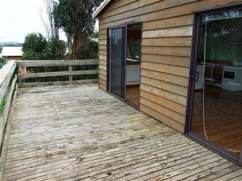 32 Sunset Drive, Sunset Strip VIC 3922