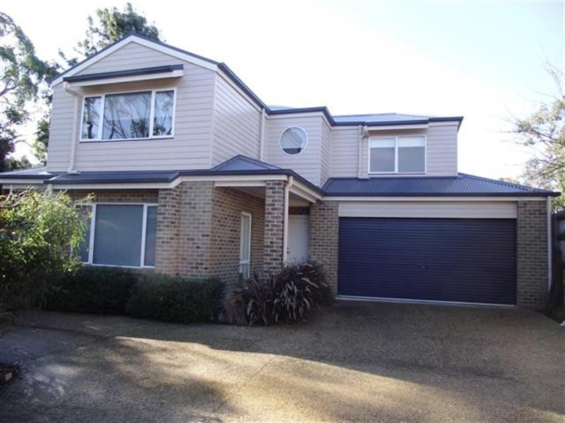 2/7 Alexander Avenue, Cowes VIC 3922