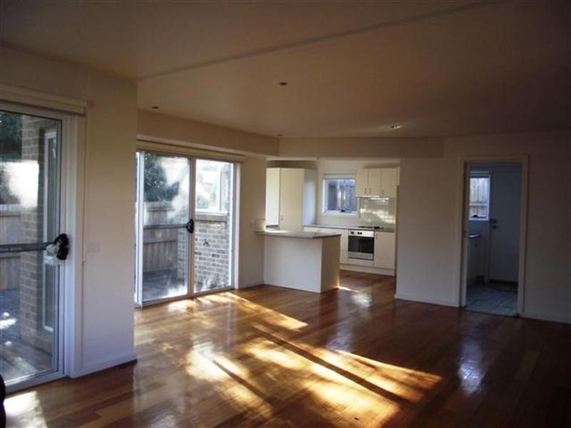 2/7 Alexander Avenue, Cowes VIC 3922