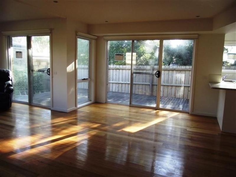 2/7 Alexander Avenue, Cowes VIC 3922