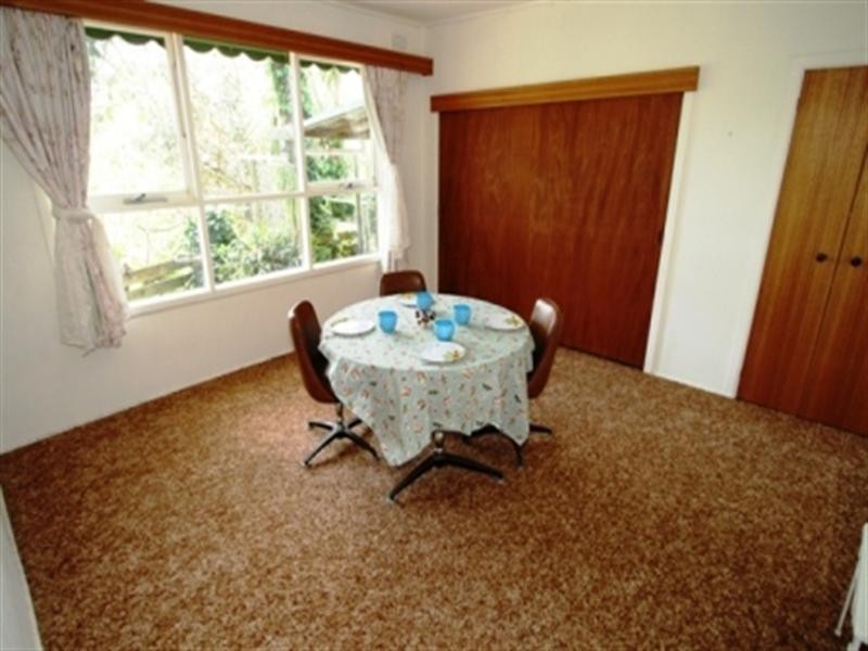 12 Beach Street, Cowes VIC 3922