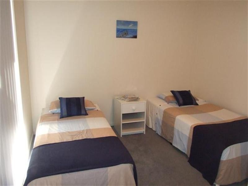 2/12-14 Kedah Road, Cowes VIC 3922