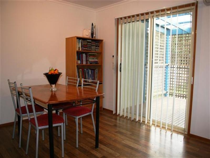 2 Dixon Street, Surf Beach VIC 3922