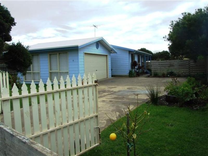 2 Dixon Street, Surf Beach VIC 3922