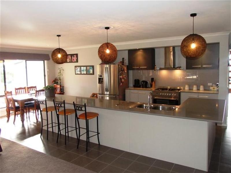 21 Waterview Rise, Cowes VIC 3922
