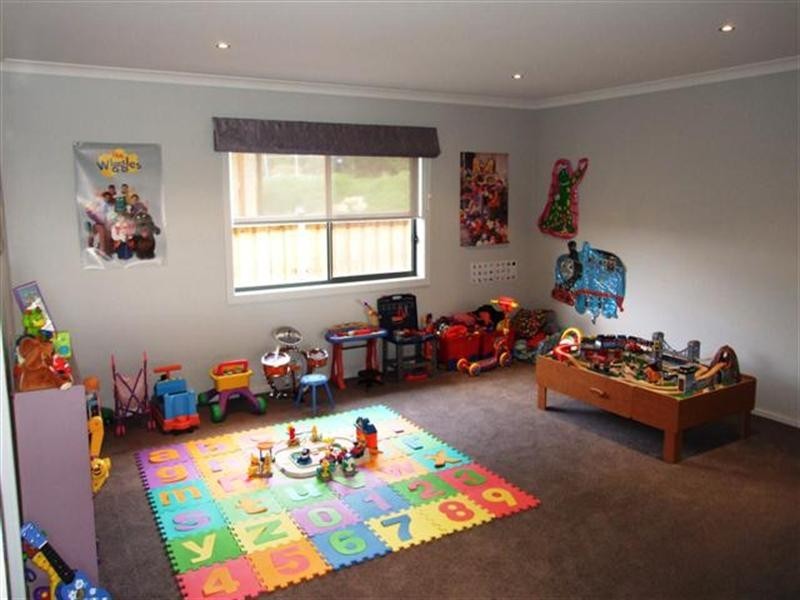 21 Waterview Rise, Cowes VIC 3922