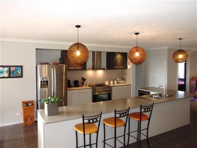 21 Waterview Rise, Cowes VIC 3922