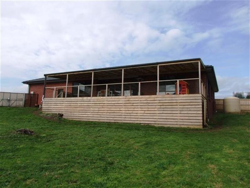 21 Waterview Rise, Cowes VIC 3922