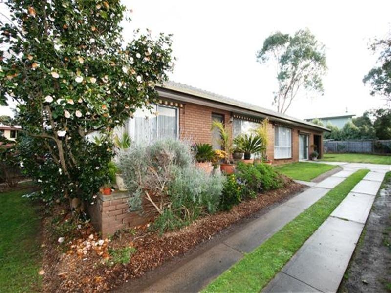 30 Steele Street, Cowes VIC 3922