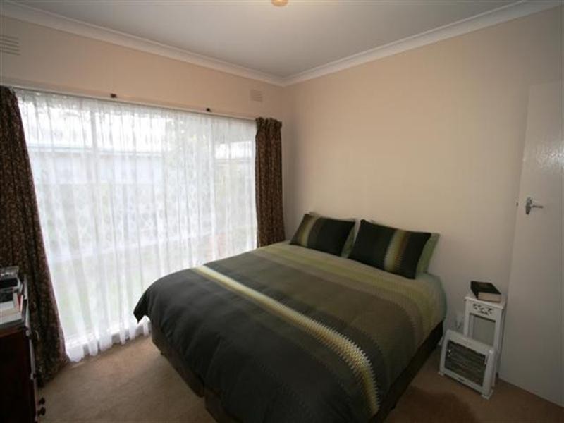 30 Steele Street, Cowes VIC 3922