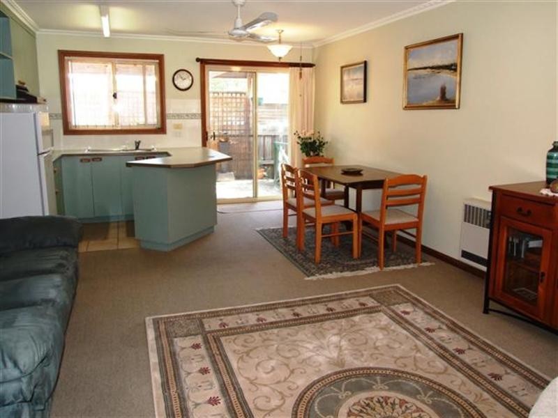 1/20 Church Street, Cowes VIC 3922