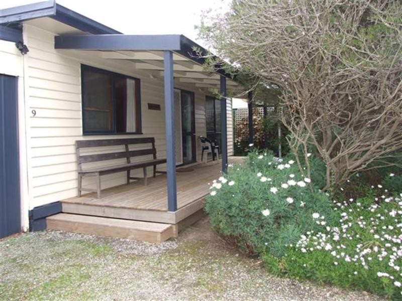 9 Batman Street, Surf Beach VIC 3922